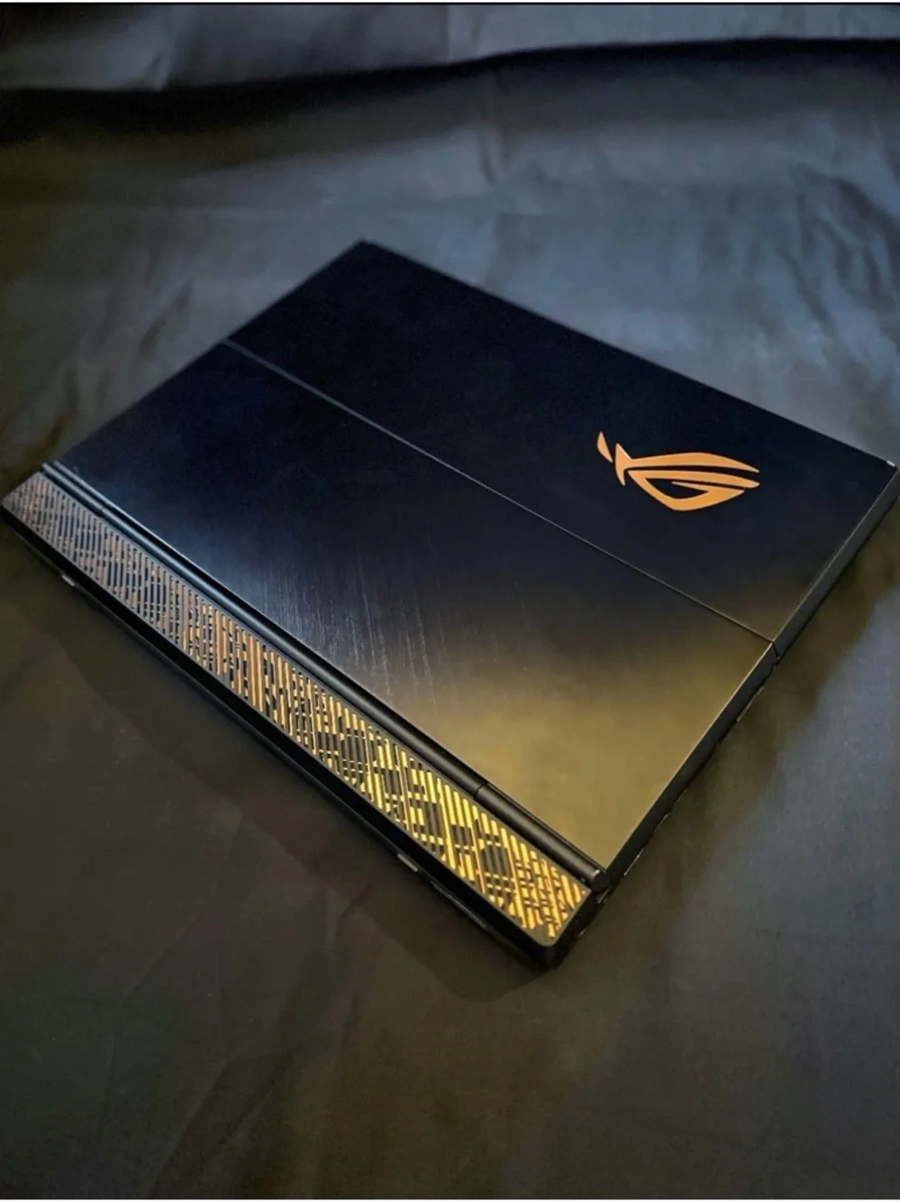 RARE!* ROG ASUS MOTHERSHIP GZ700GX 17.3